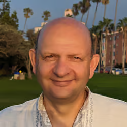 Gennadiy Arnautov attorney